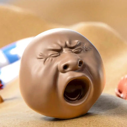 Creative Facial Yawning Water Spray Toy Funny Ornament Pinching