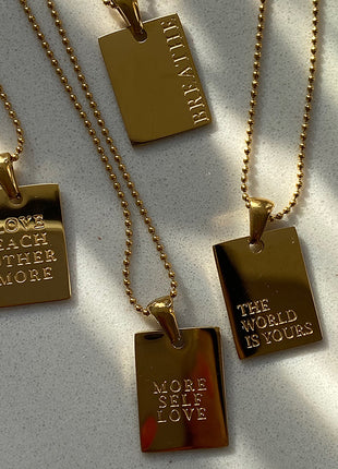 2021 New Stylish Hiphop Personal Engraved Letter Message Square