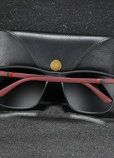 Luxury Vintage Square Polarized Sunglasses Men Women Fashion Travel