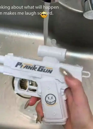New Outdoor Portable EDC Double-sided Reverse Water Gun Prank Reverse