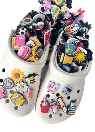 30pcs Random Pattern Shoe Charms Set For Clogs Bag Bubble Slides