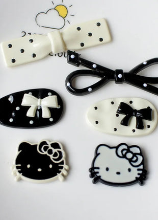 MINISO Sanrio Hello Kitty Shoe Charms DIY Detachable Hole Shoes