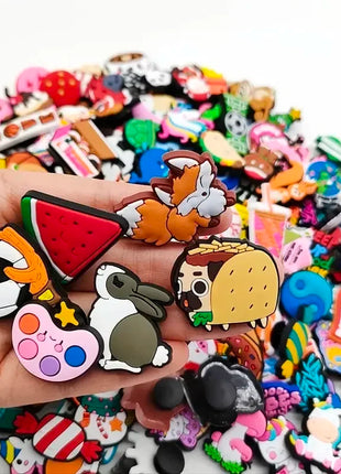 6/30/60/100/200 Pcs Cartoon Shoe Charms for Clogs Bubble Slides