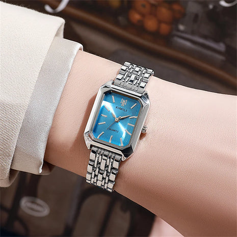 Luxury Ladies Fashion Quartz Watch Simple Scale Square Quality Gold