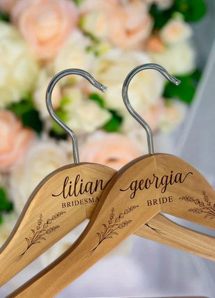 1pc Custom Engraved Name Wooden Clothes Hanger Personalized Name