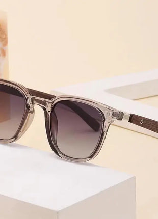 Trendy Retro Wood Grain Sunglasses for Women and Men New Square Frame