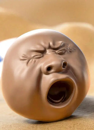 Creative Facial Yawning Water Spray Toy Funny Ornament Pinching