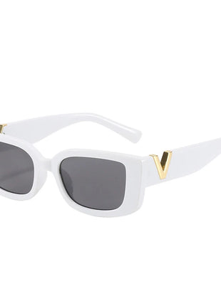 New Sunglasses Metal V Square Fashion Sunglasses Lady Retro Street