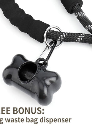 5 FT Leash With Comfortable Padded Handle and Reflective Threads