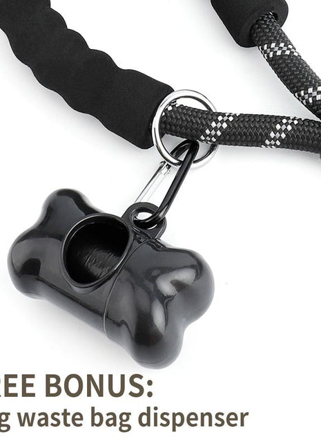 5 FT Leash With Comfortable Padded Handle and Reflective Threads